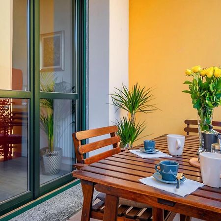 Parma Residential Apartment Con Balcone Exterior foto