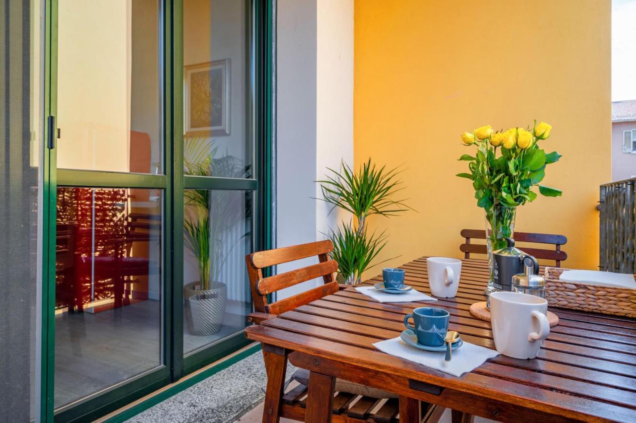 Parma Residential Apartment Con Balcone Exterior foto