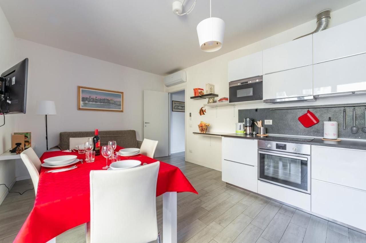 Parma Residential Apartment Con Balcone Exterior foto